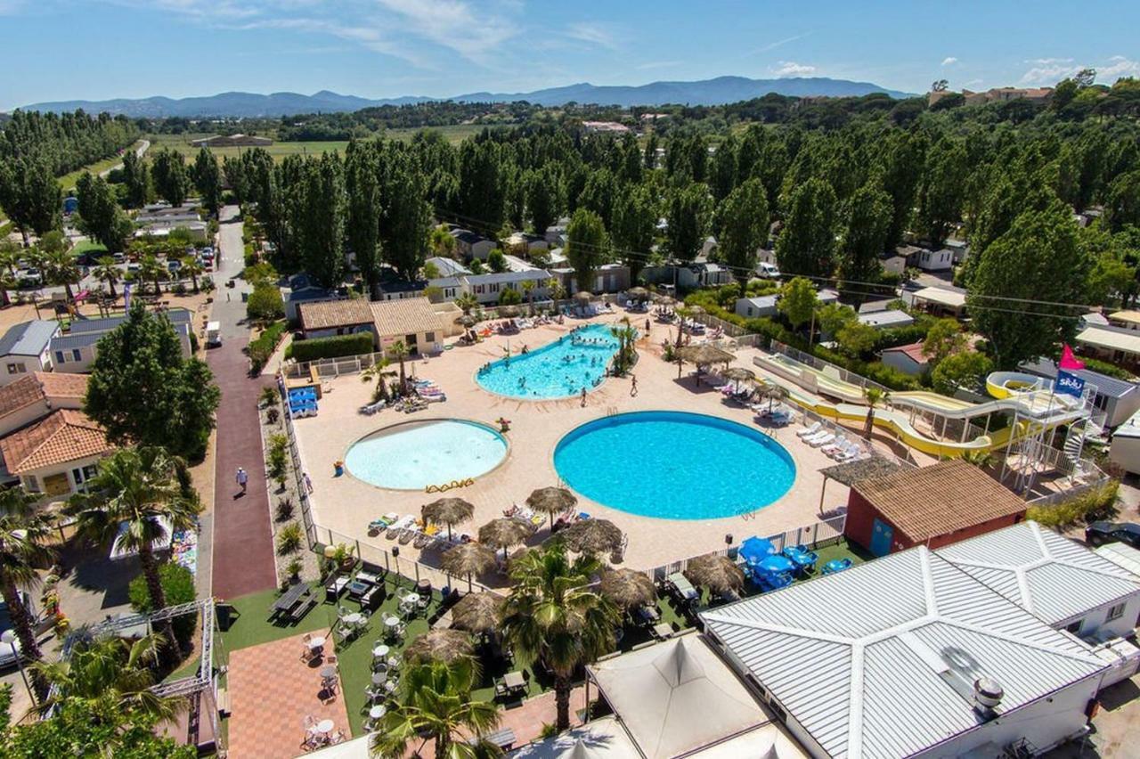 Mobile Home Service Hotelier Frejus Bagian luar foto