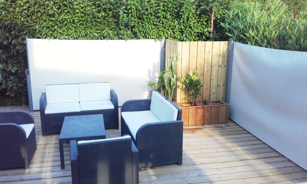 Mobile Home Service Hotelier Frejus Bagian luar foto