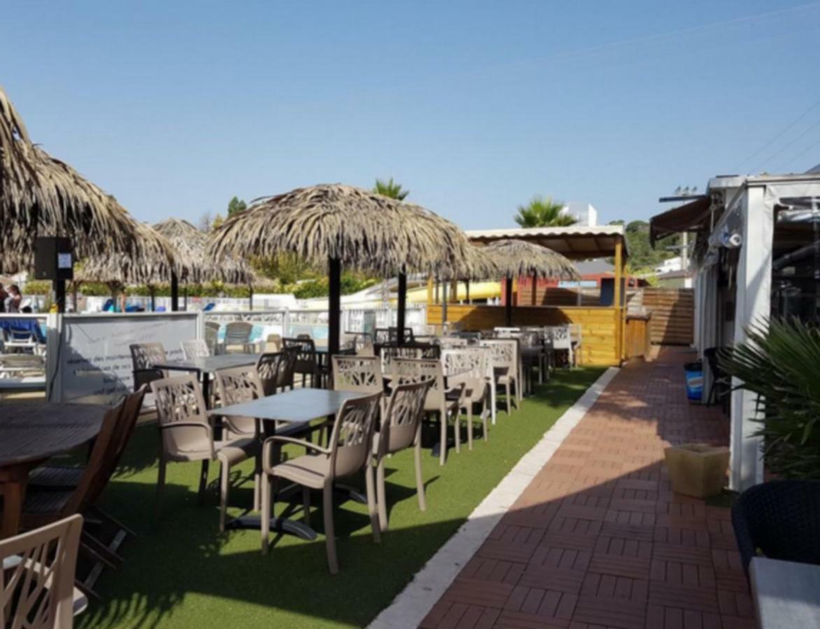 Mobile Home Service Hotelier Frejus Bagian luar foto