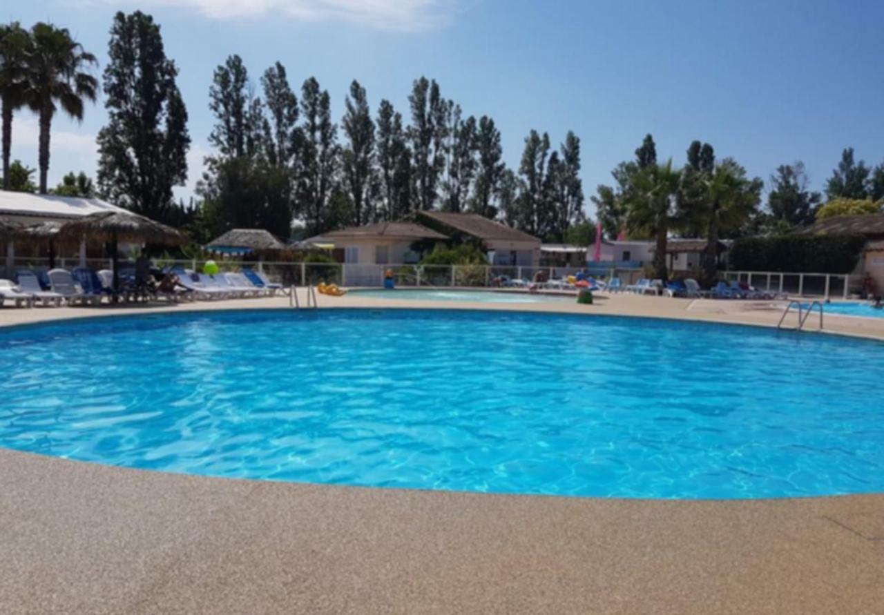 Mobile Home Service Hotelier Frejus Bagian luar foto