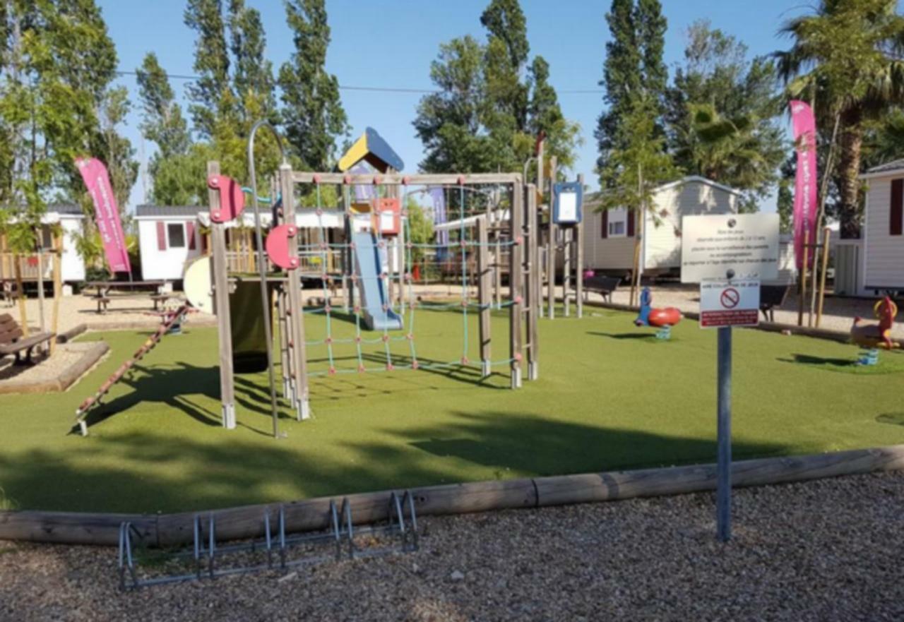 Mobile Home Service Hotelier Frejus Bagian luar foto